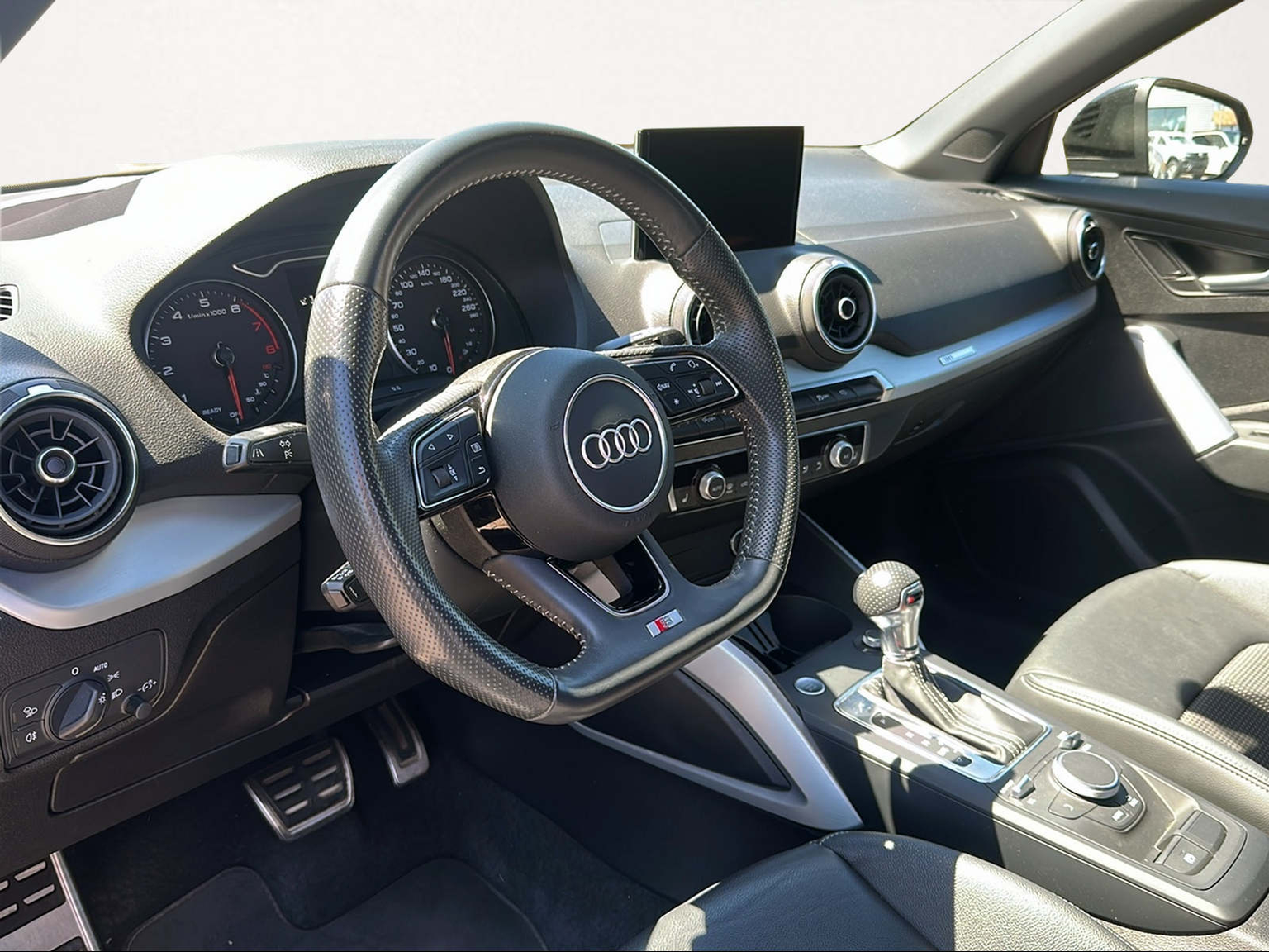 AUDI Q2 35 TFSI Sport Attraction S-tronic
