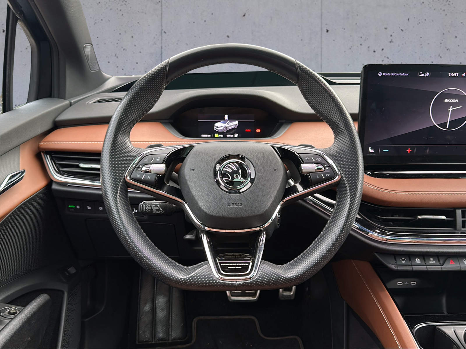 SKODA Enyaq iV 80x Founders Edition