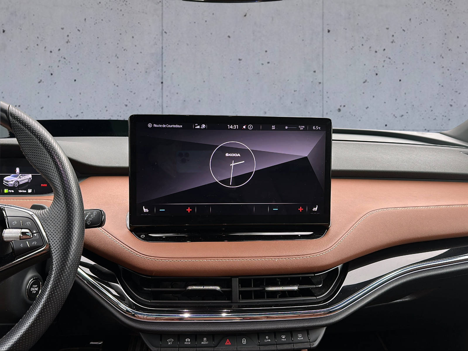 SKODA Enyaq iV 80x Founders Edition