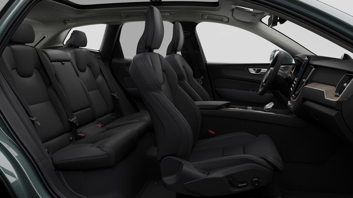 VOLVO XC60 2.0 B5 MH Ultra Bright AWD