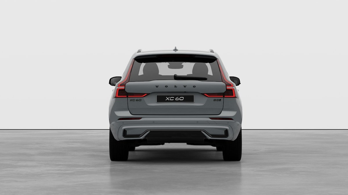 VOLVO XC60 2.0 B5 MH Black Edition AWD