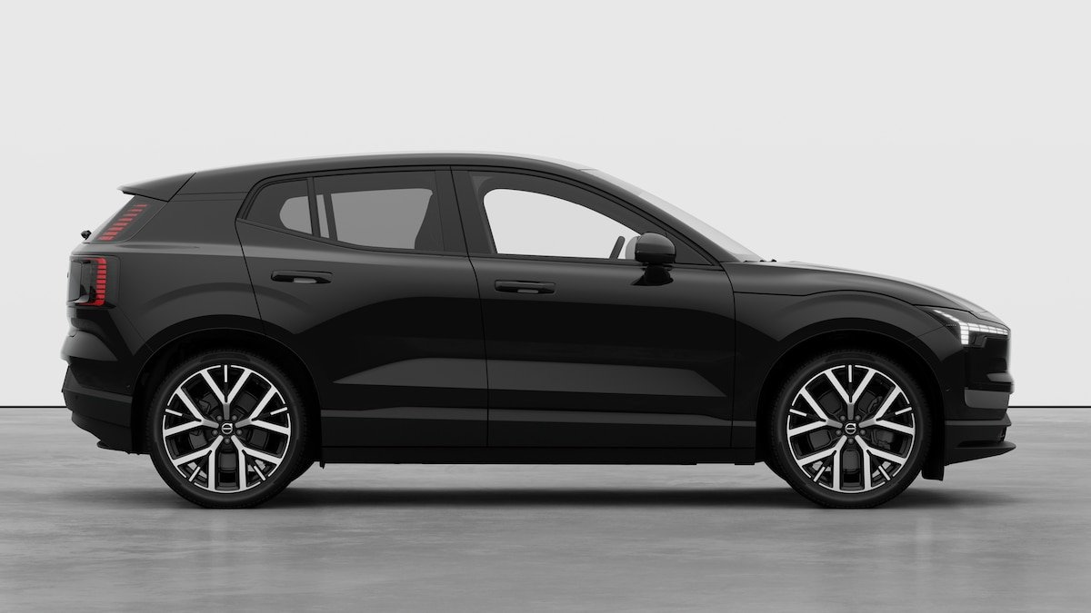 VOLVO EX30 Twin Ultra Performance XCENTRIC Black Edition