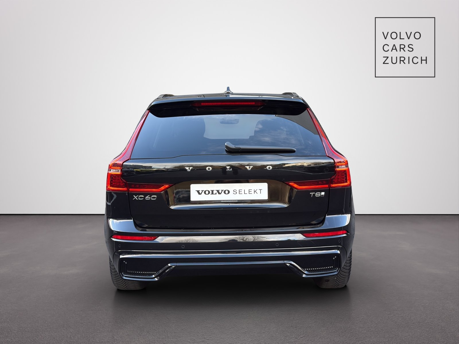 VOLVO XC60 2.0 T8 TE Plus Dark eAWD