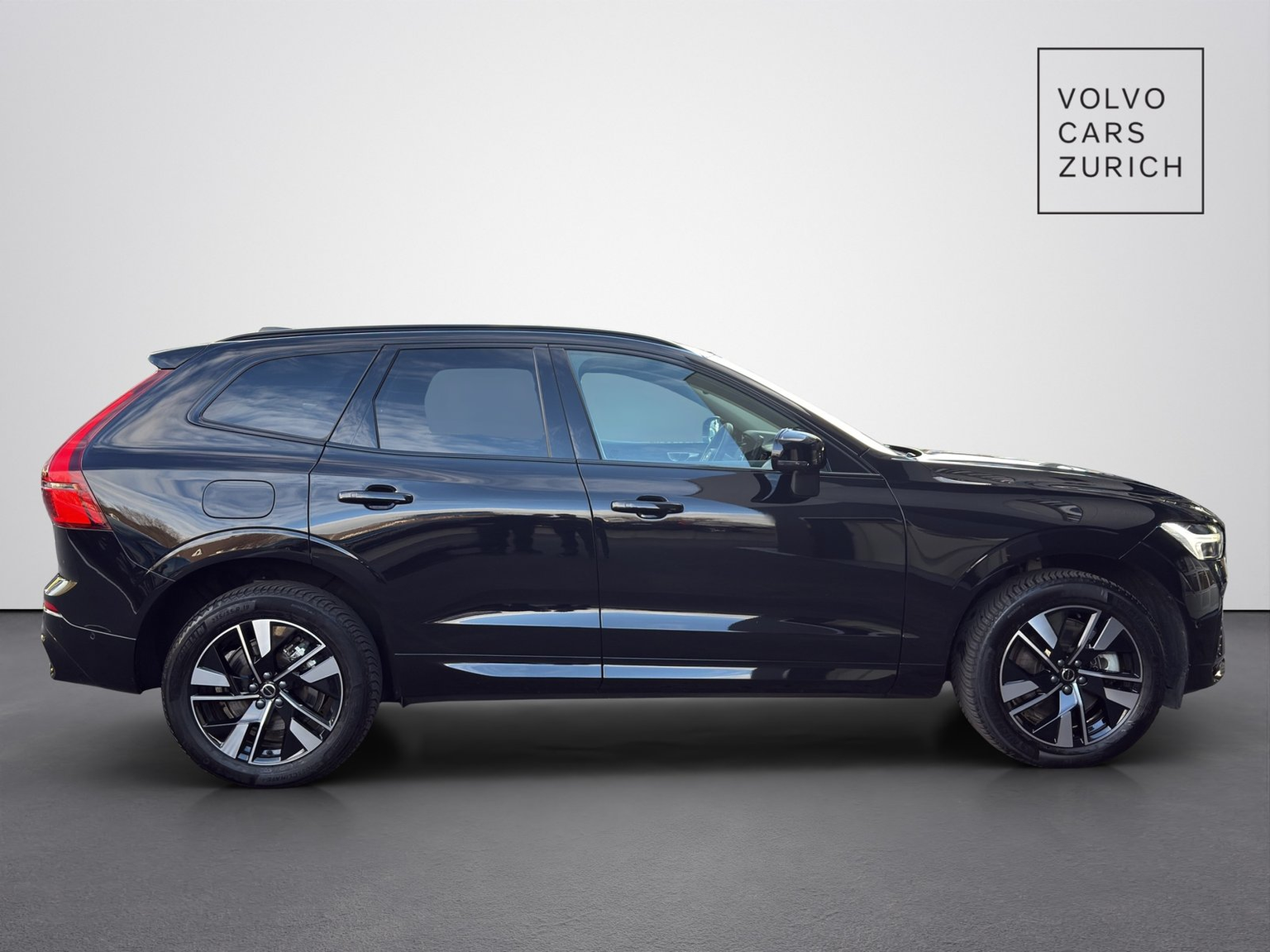 VOLVO XC60 2.0 T8 TE Plus Dark eAWD