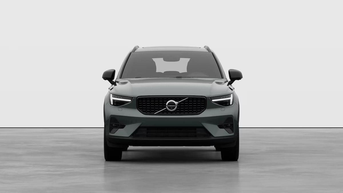 VOLVO XC40 2.0 B4 MH Ultra Dark
