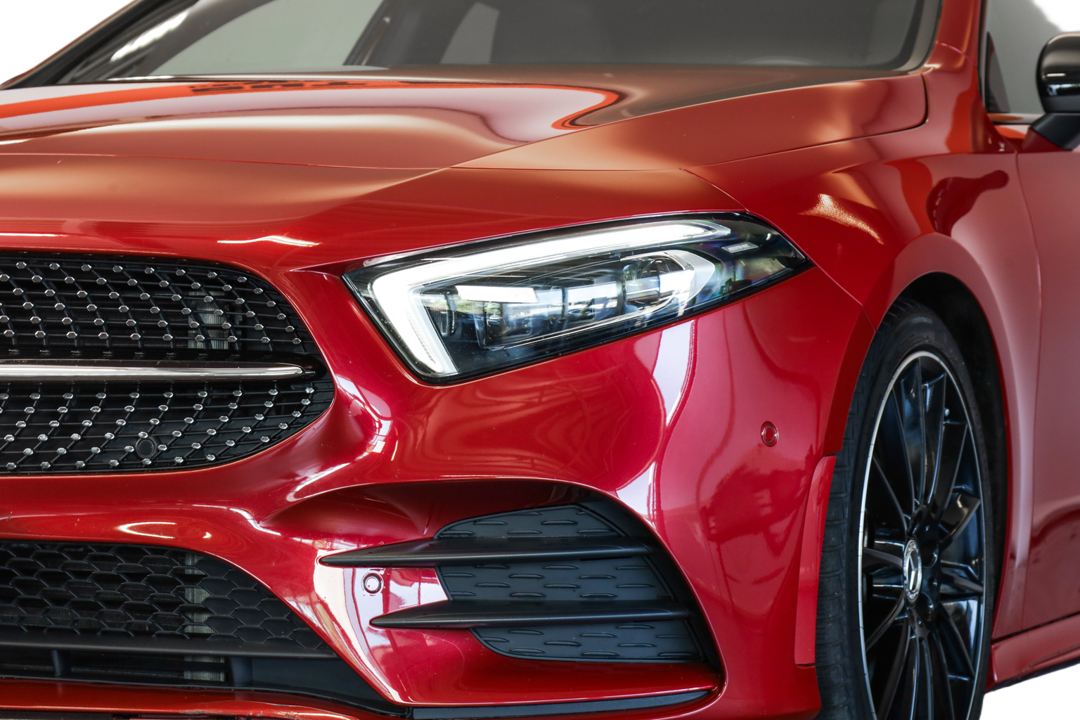 MERCEDES-BENZ A 180 Night Star AMG Line 7G-DCT