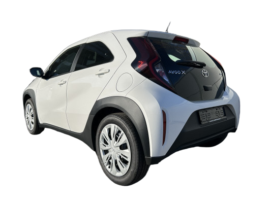 TOYOTA Aygo X 1.5 com. com.