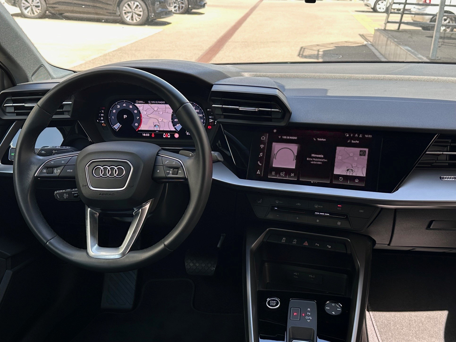 AUDI A3 Sportback 35 TFSI Attraction S-tronic