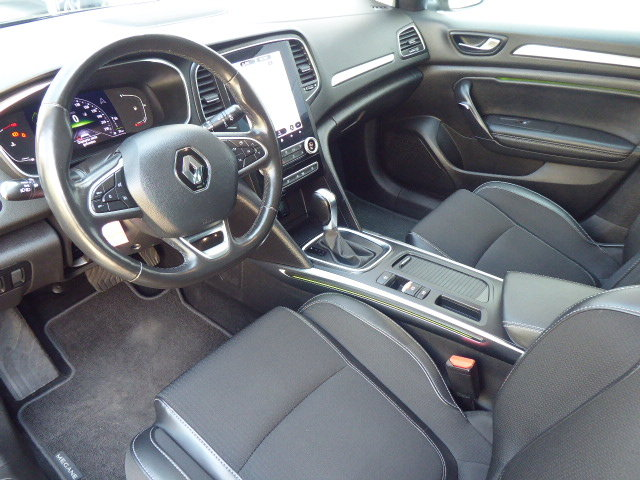 RENAULT Mégane Grandtour 1.3 16V TCe 140 techno EDC