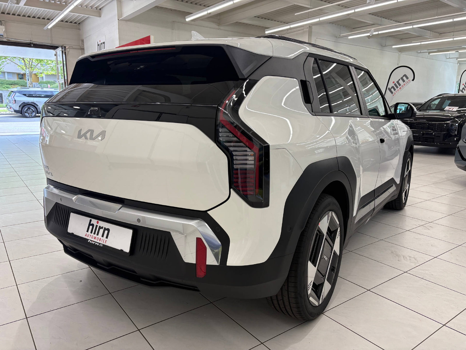 KIA EV3 81 kWh Earth+