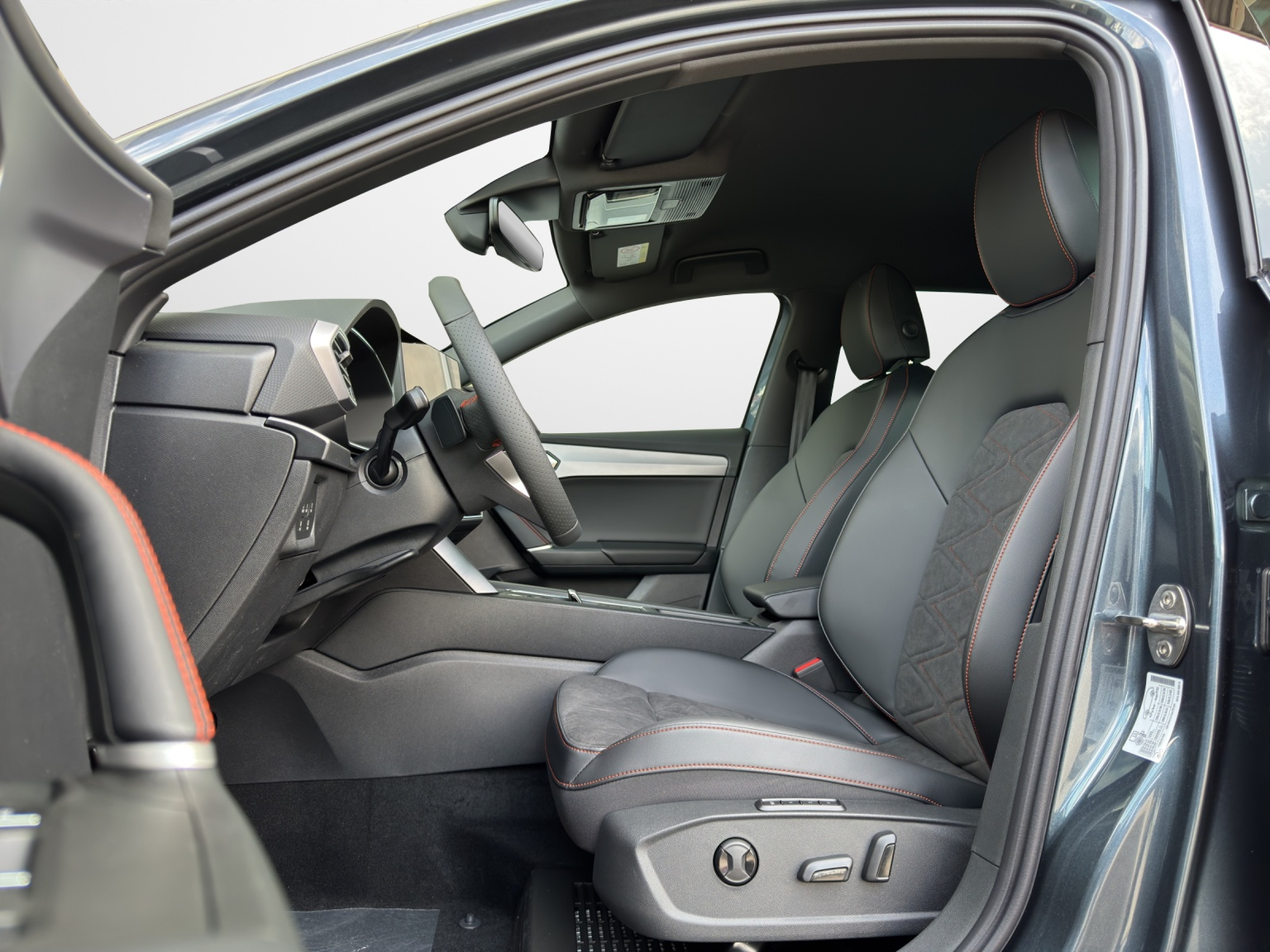 SEAT Leon 1.5 eTSI 150 Move FR DSG