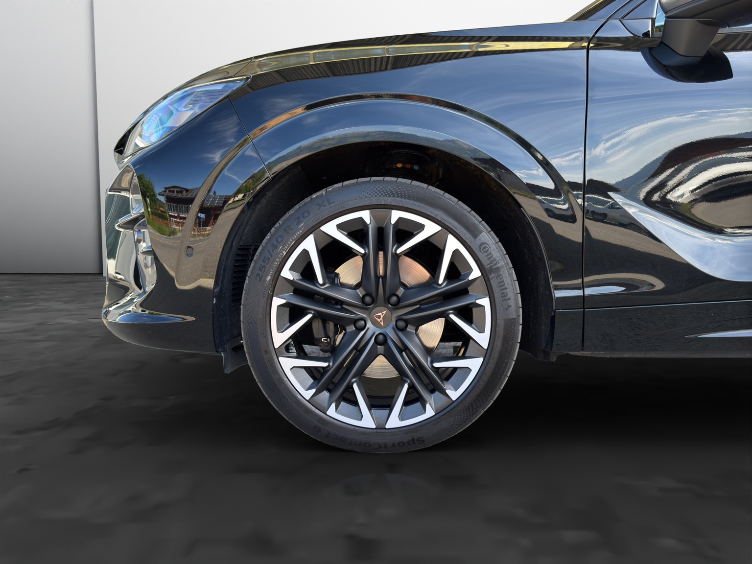 Vehicle Image