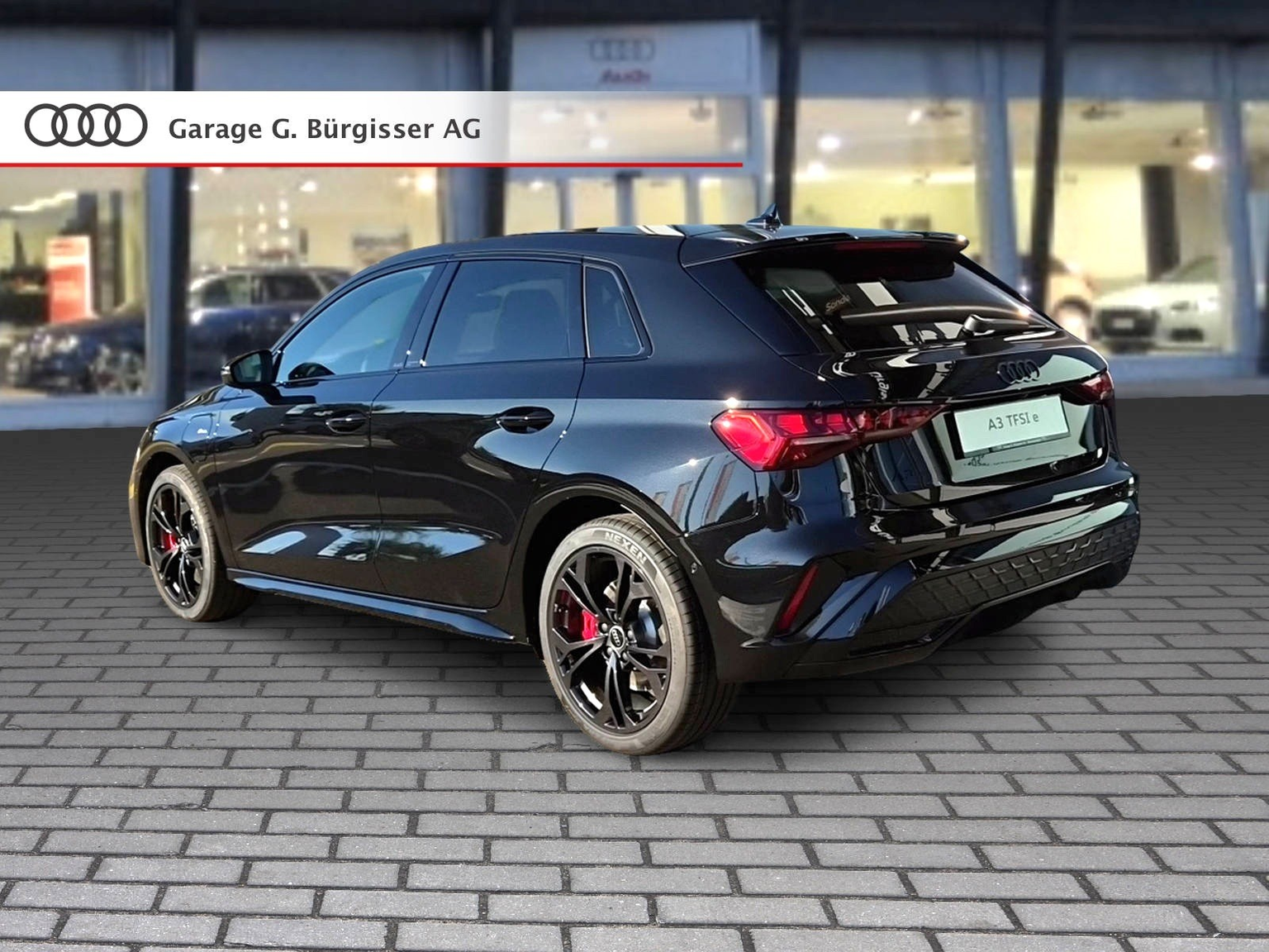 AUDI A3 Sportback TFSI e 200 kW S line Attraction S tronic Mythosschwarz Metallic
