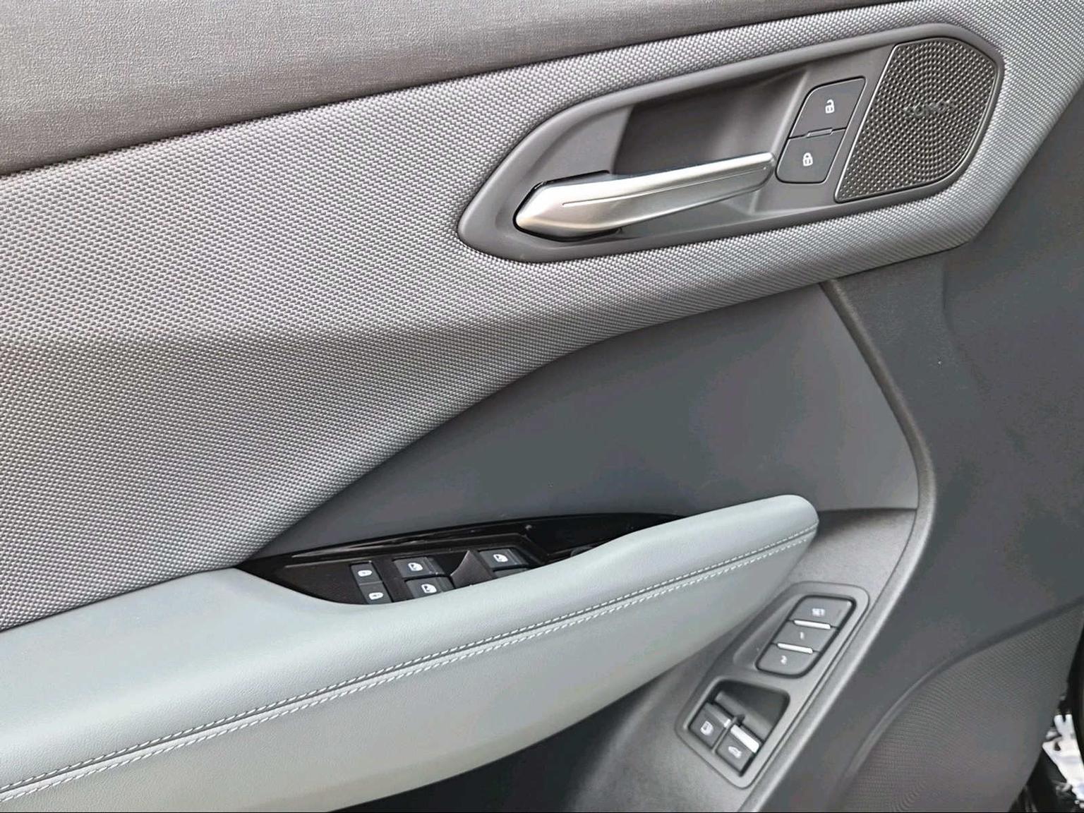 AUDI Q3 SUV e-hybrid 200 kW S tronig Mythosschwarz Metallic