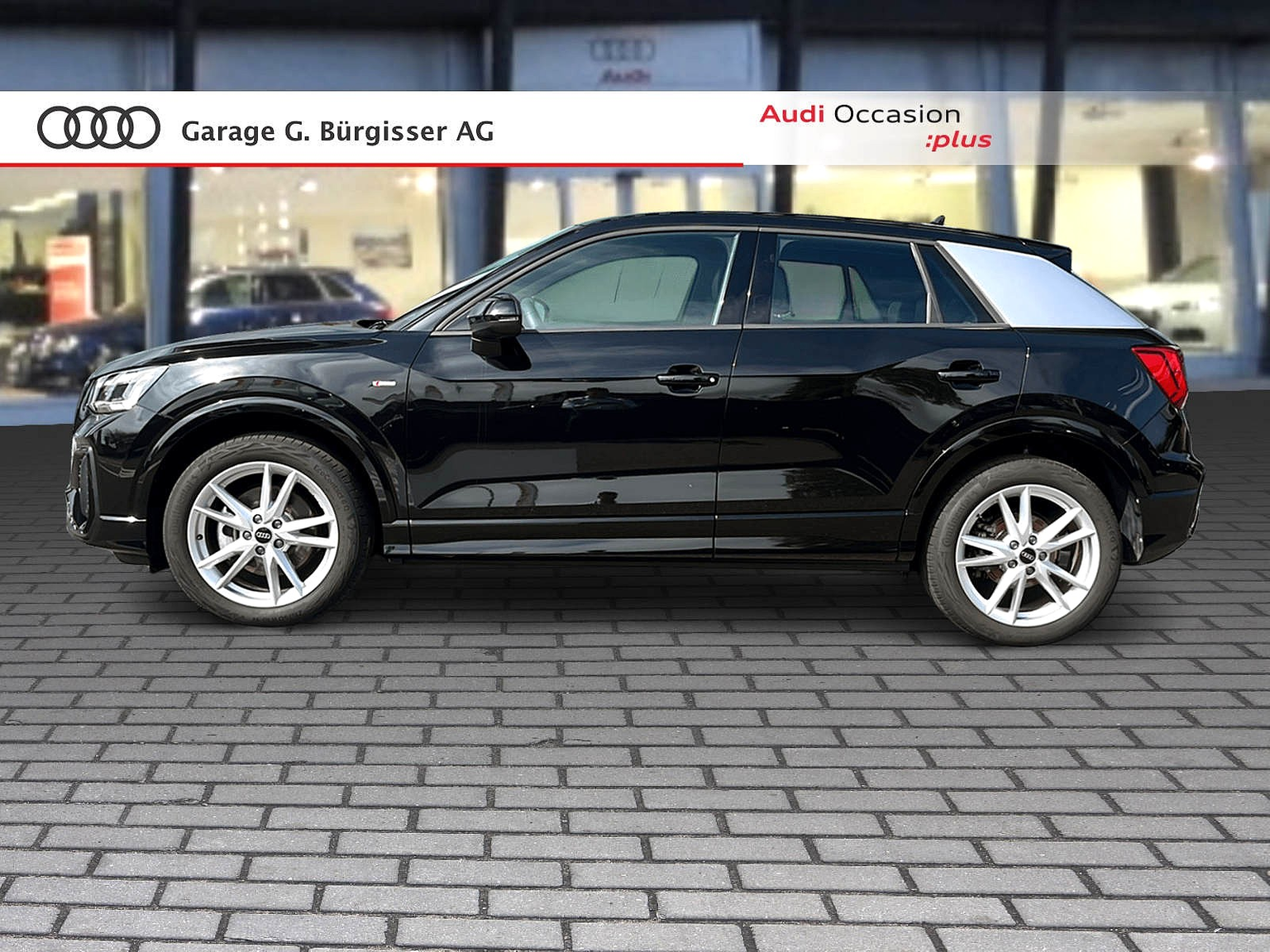 AUDI Q2 40 TFSI S line quattro S-tronic Mythosschwarz Metallic