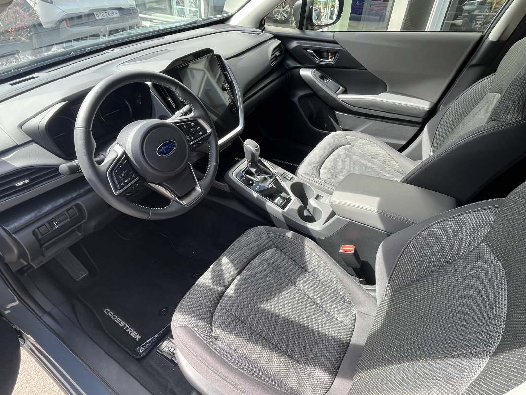 SUBARU Crosstrek 2.0i e-Boxer Swiss Plus