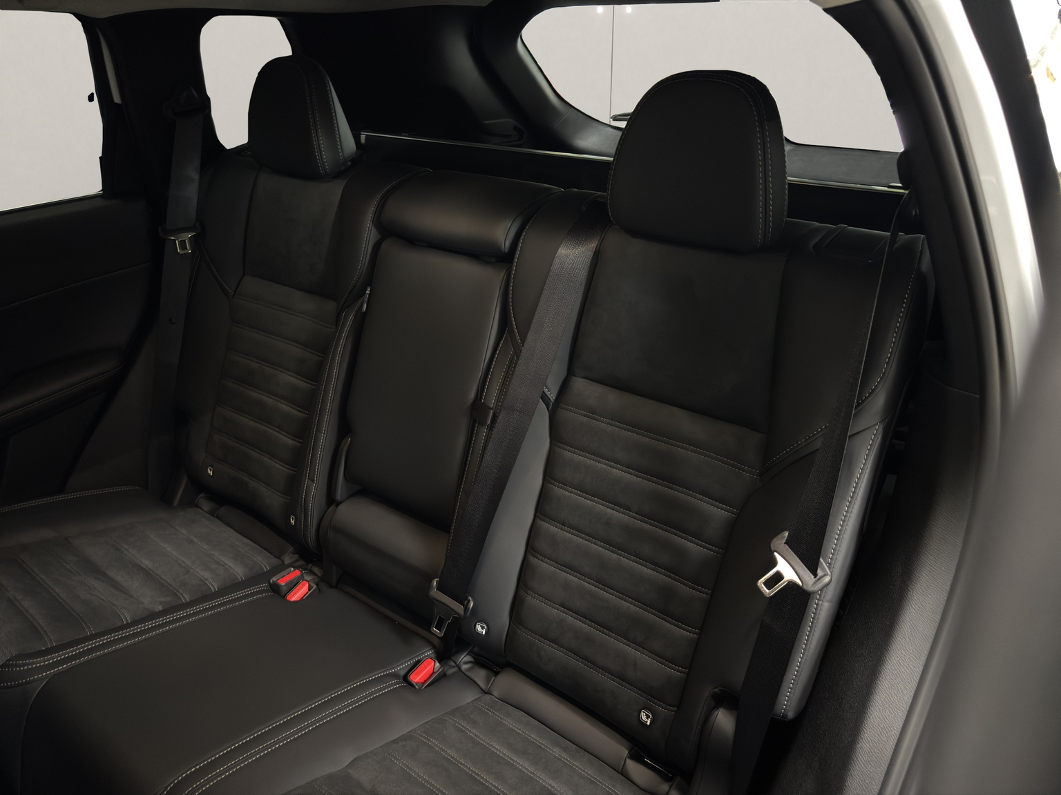 MITSUBISHI Outlander 2.4 PHEV Intense 4x4