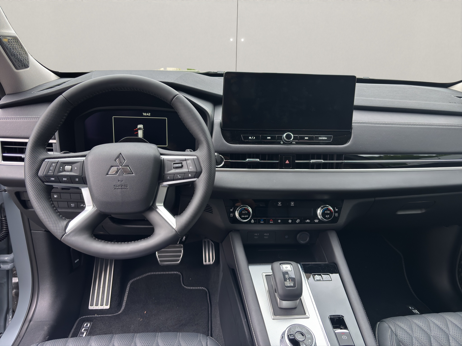MITSUBISHI Outlander 2.4 PHEV Instyle 4x4