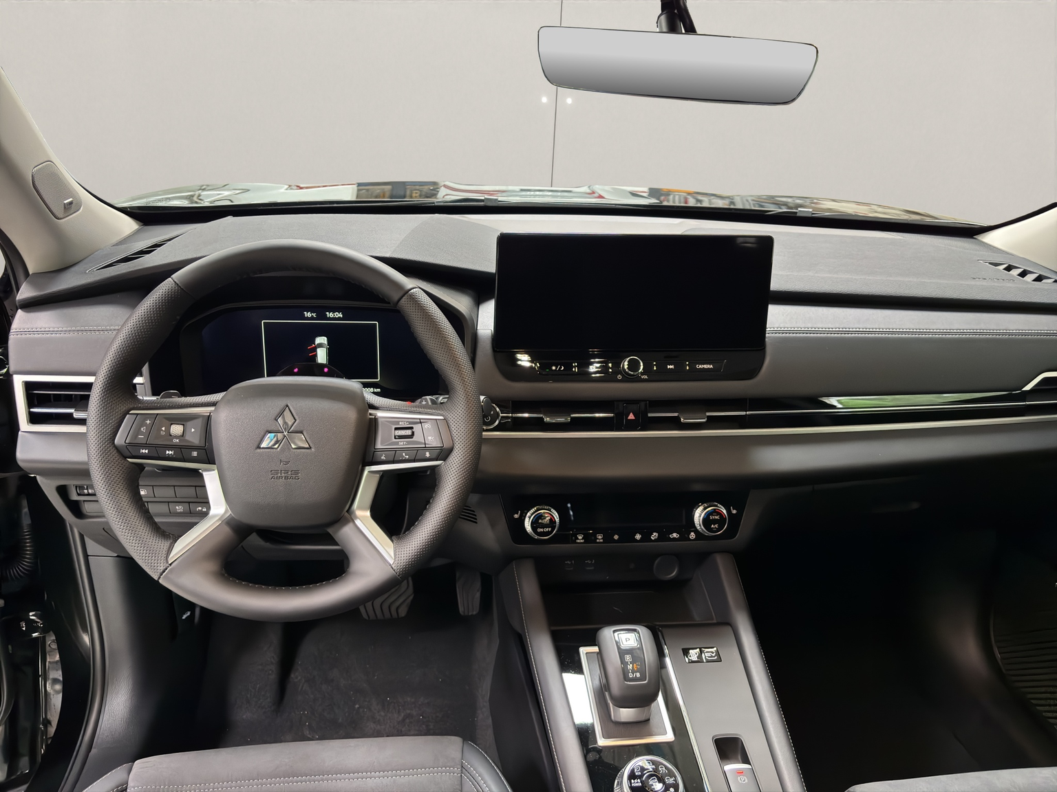 MITSUBISHI Outlander 2.4 PHEV Invite 4x4
