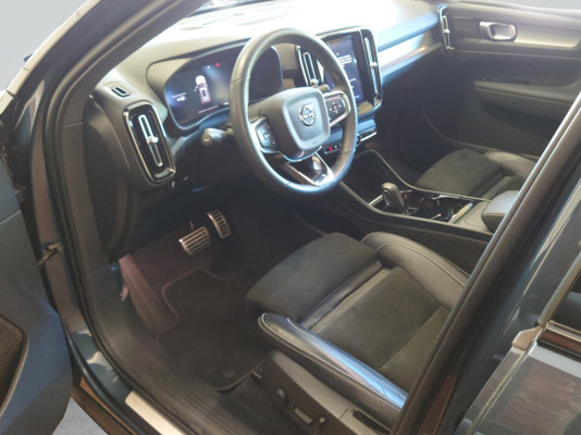 VOLVO XC40 P8 AWD Elec Pro