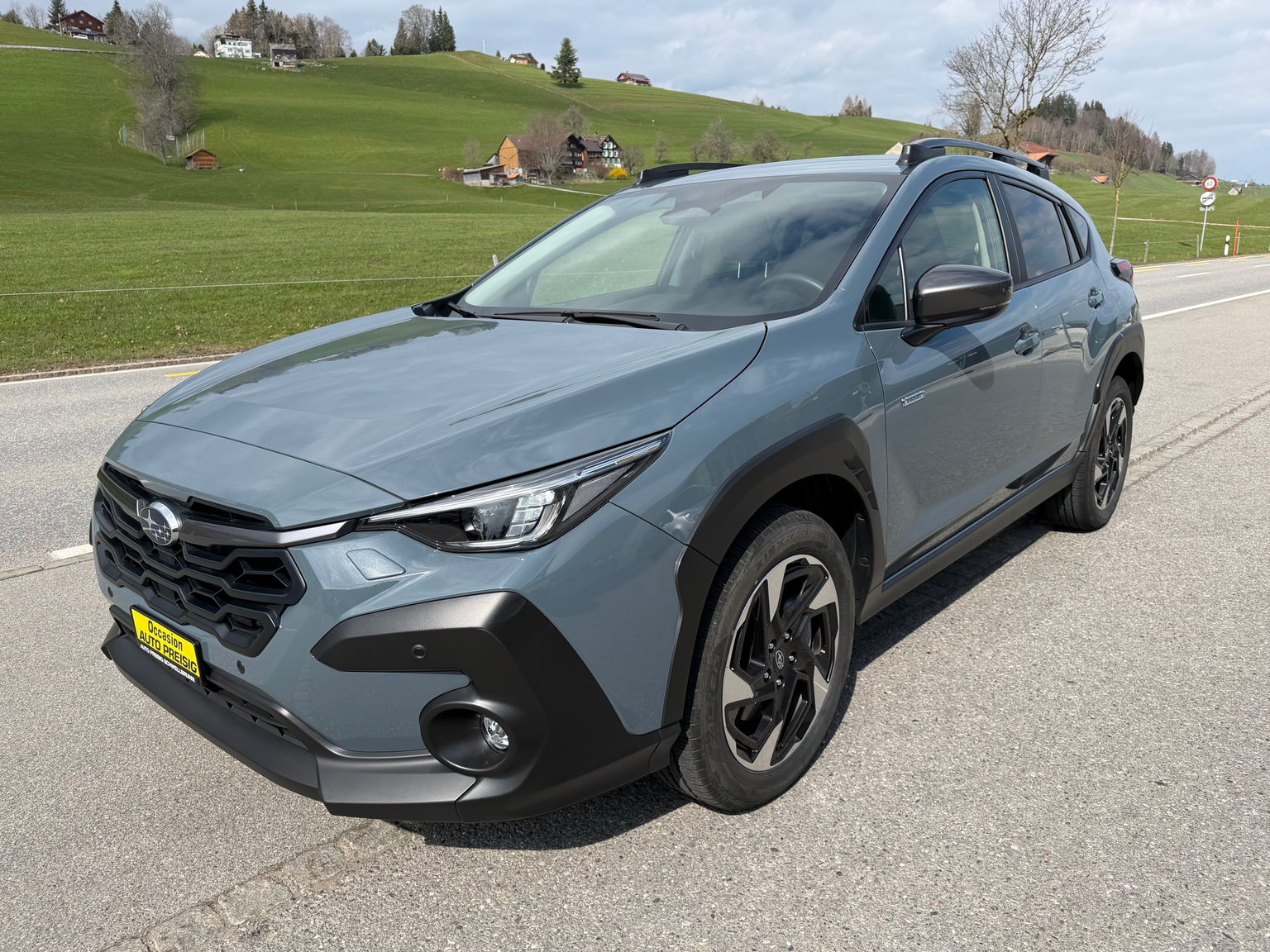 SUBARU Crosstrek 2.0 e-Boxer Swiss Plus AWD Lineartronic
