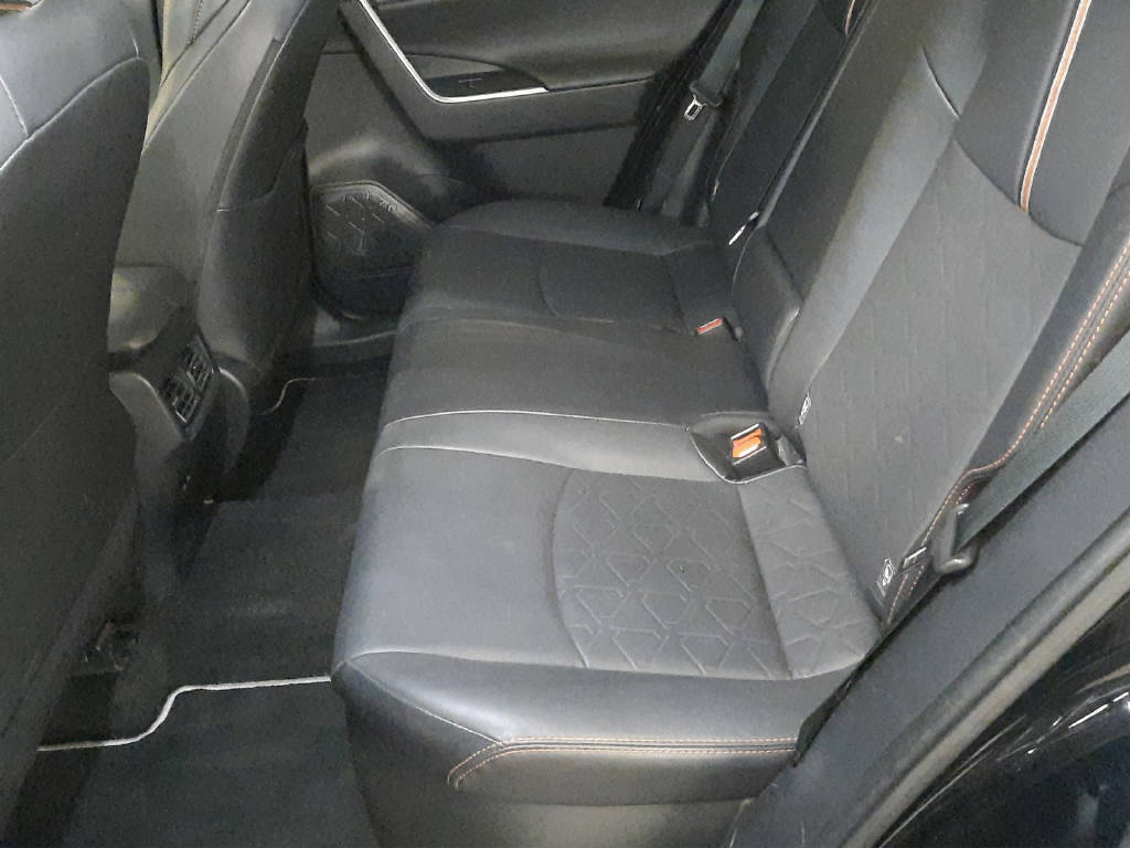 TOYOTA RAV-4 2.5 HEV Adventure