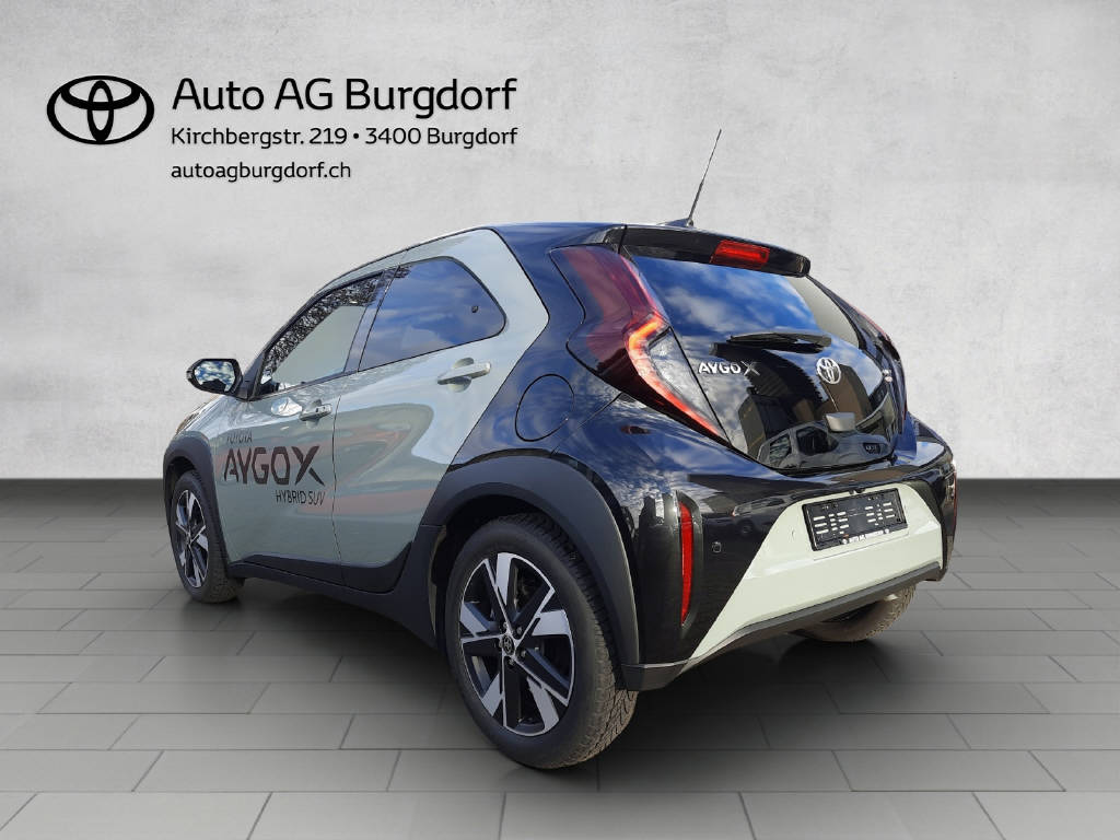 TOYOTA Aygo X 1.5 VVT-i HSD Trend