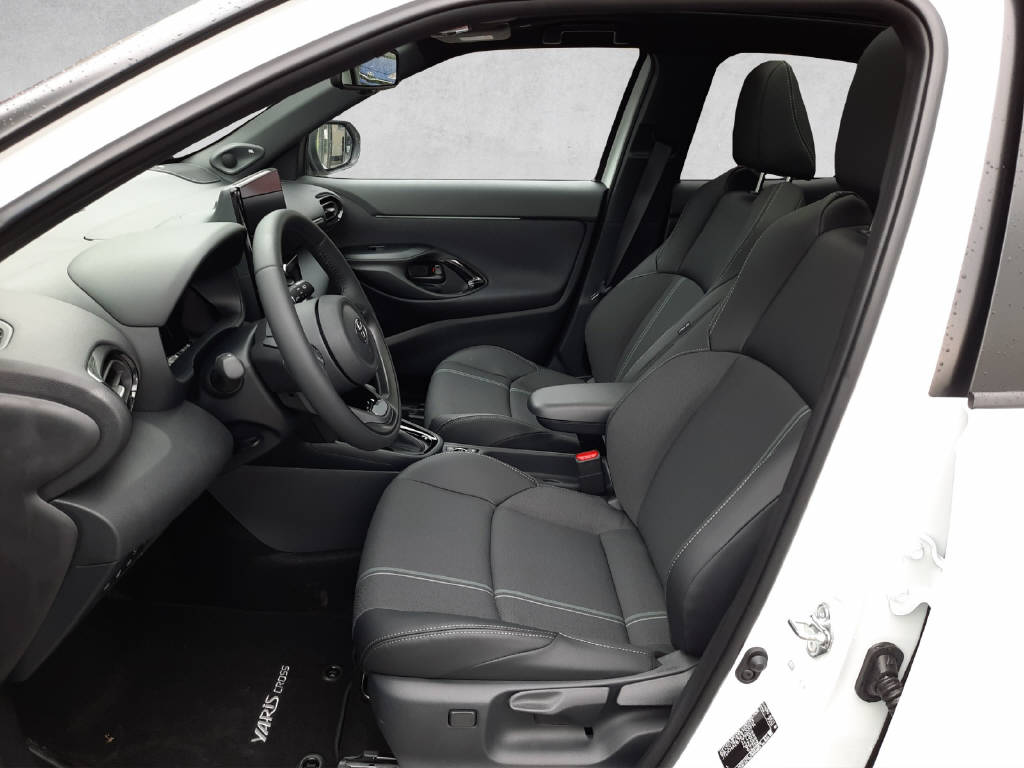 TOYOTA Yaris Cross 1.5 VVT-i HSD Premiere Edition AWD-i