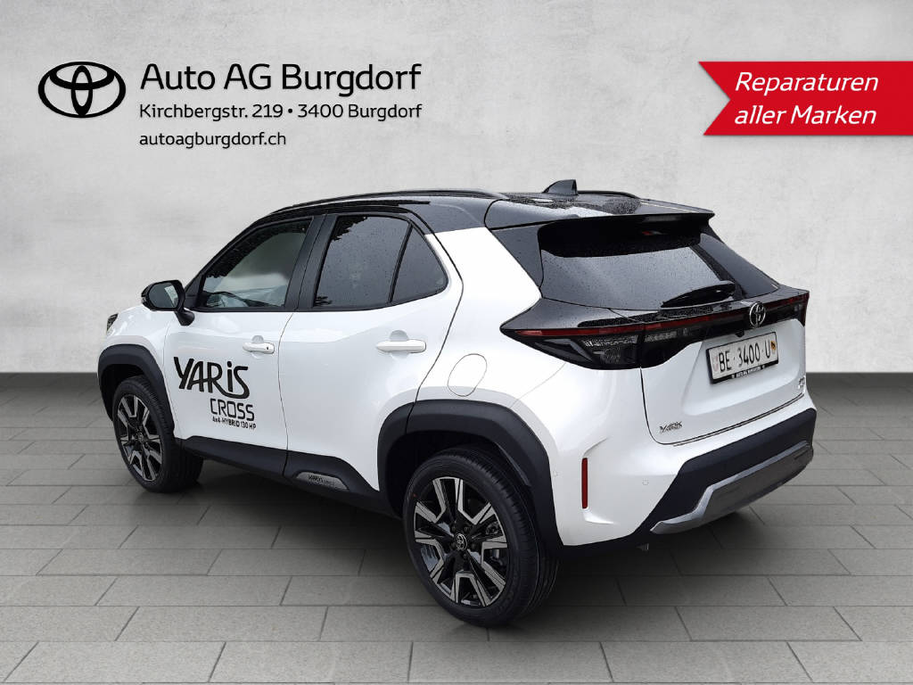 TOYOTA Yaris Cross 1.5 VVT-i HSD Premiere Edition AWD-i