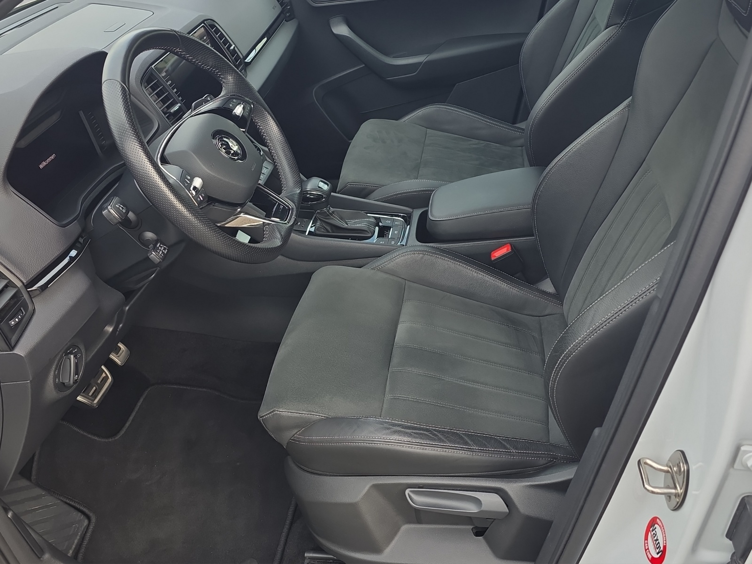 SKODA Karoq 2.0 TSI SportLine 4x4 DSG