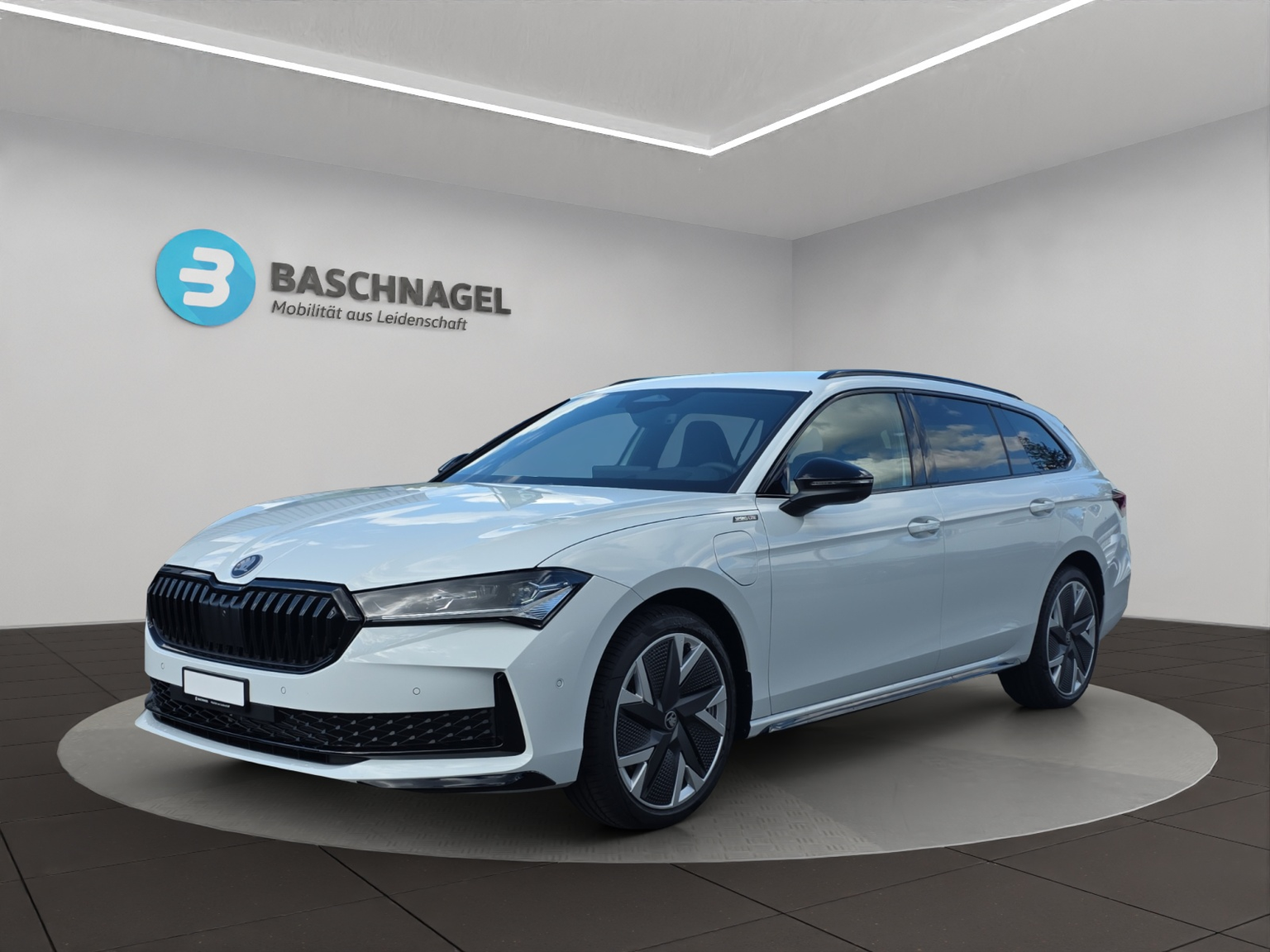 SKODA Superb Combi 1.5 TSI PHEV Sportline DSG