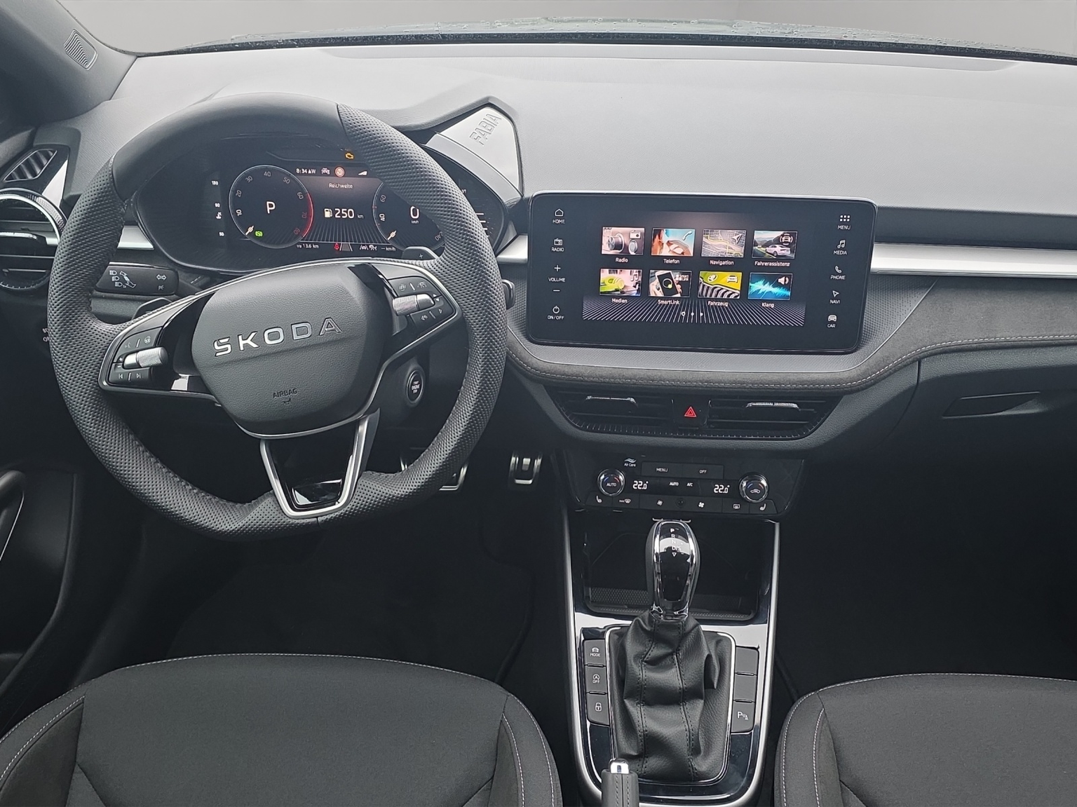 SKODA Fabia 1.0 TSI Dynamic DSG