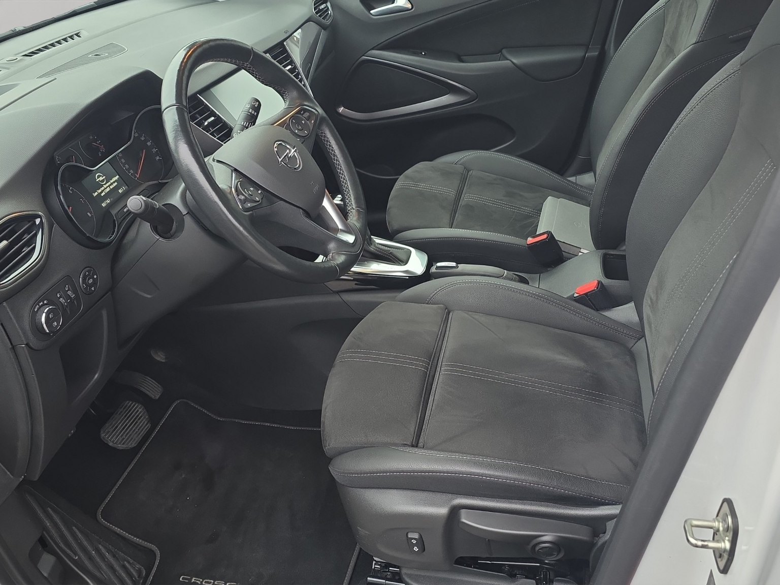 OPEL Crossland 1.2i Ultimate Automat
