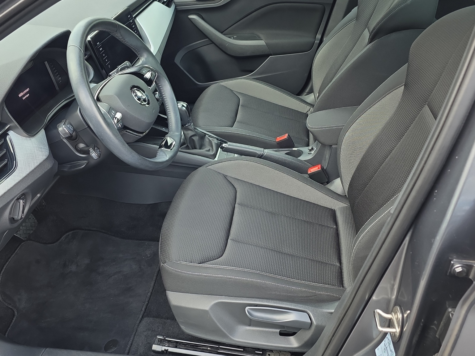 SKODA Scala 1.0 TSI Tour DSG