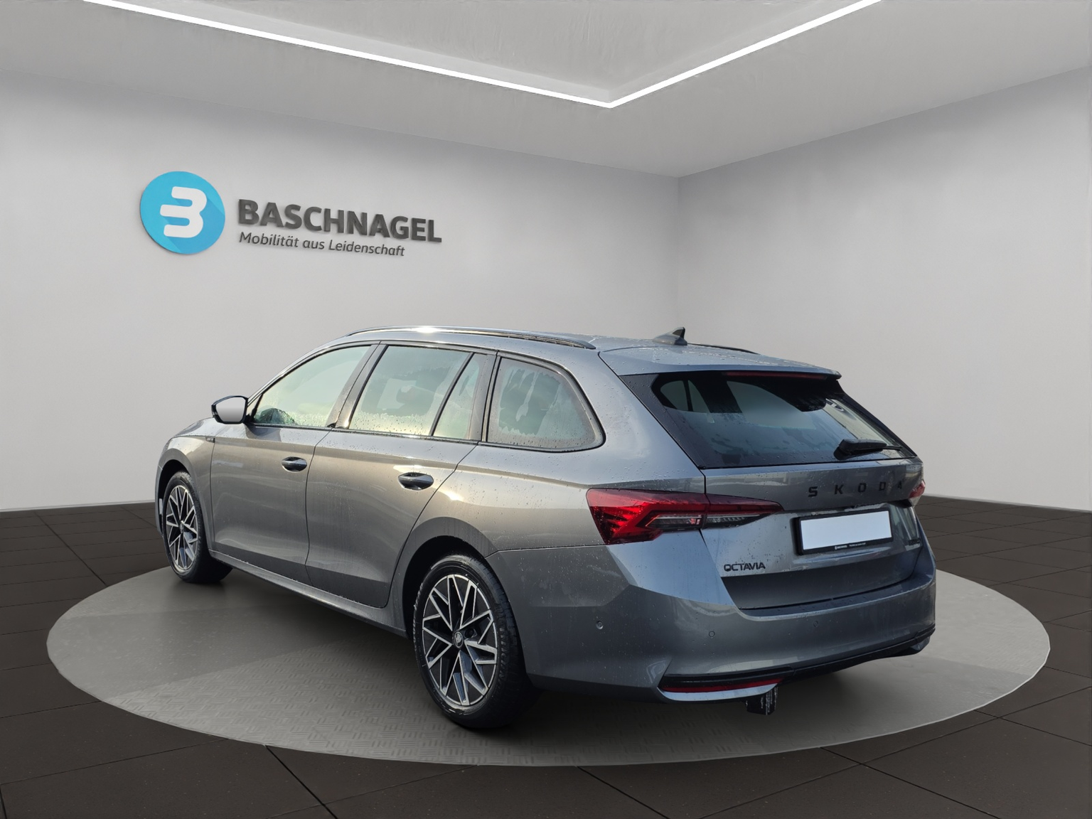 SKODA Octavia Combi 1.5 TSI mHEV DSG Sport Line
