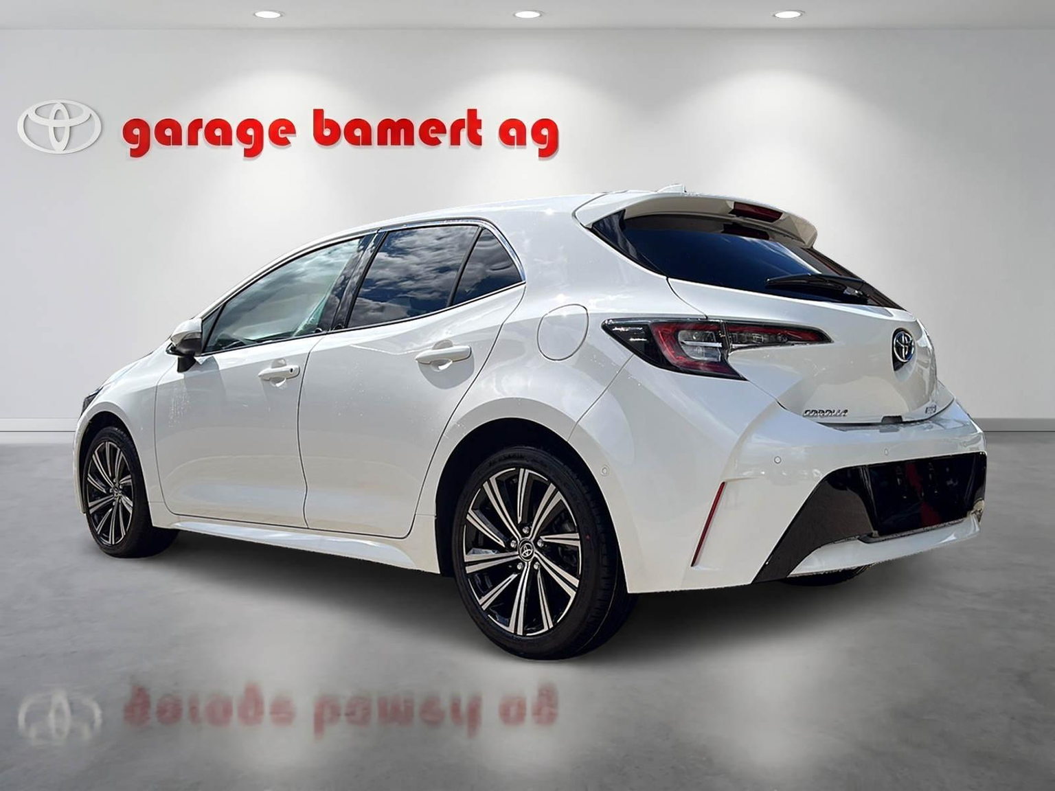 TOYOTA Corolla 1.8 HSD Trend