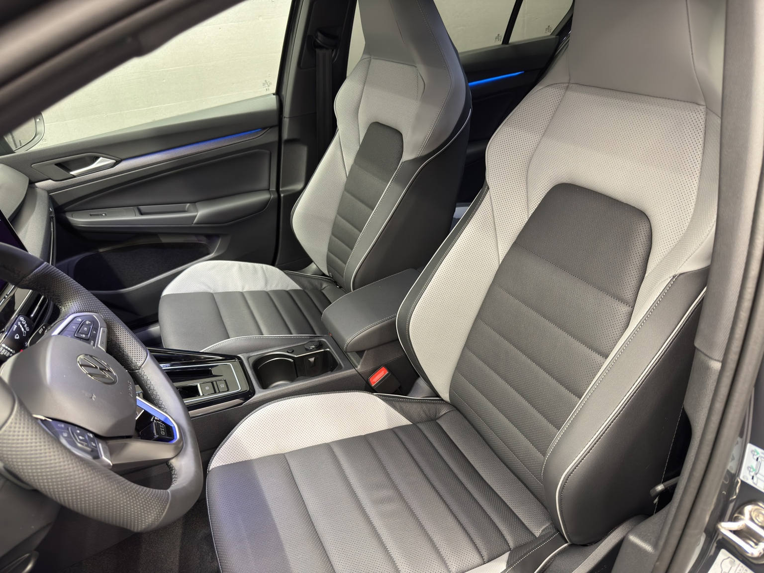 VW Golf VIII 1.5 TSI PHEV GTE DSG