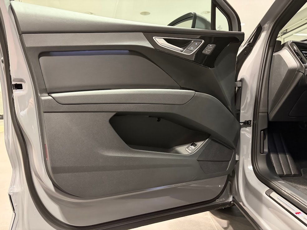 AUDI Q4 e-tron 45 Attraction quattro