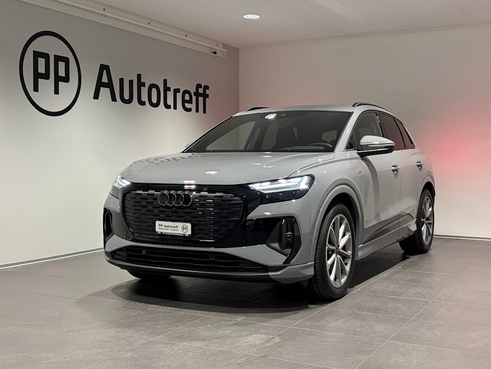 AUDI Q4 e-tron 45 Attraction quattro