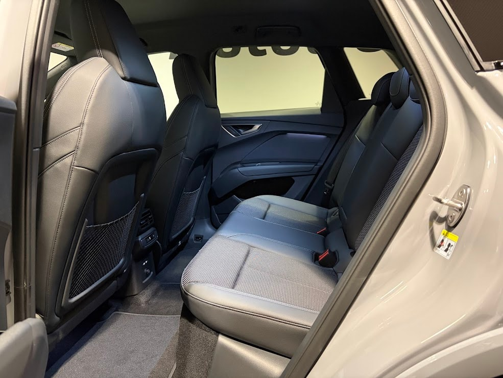 AUDI Q4 e-tron 45 Attraction quattro