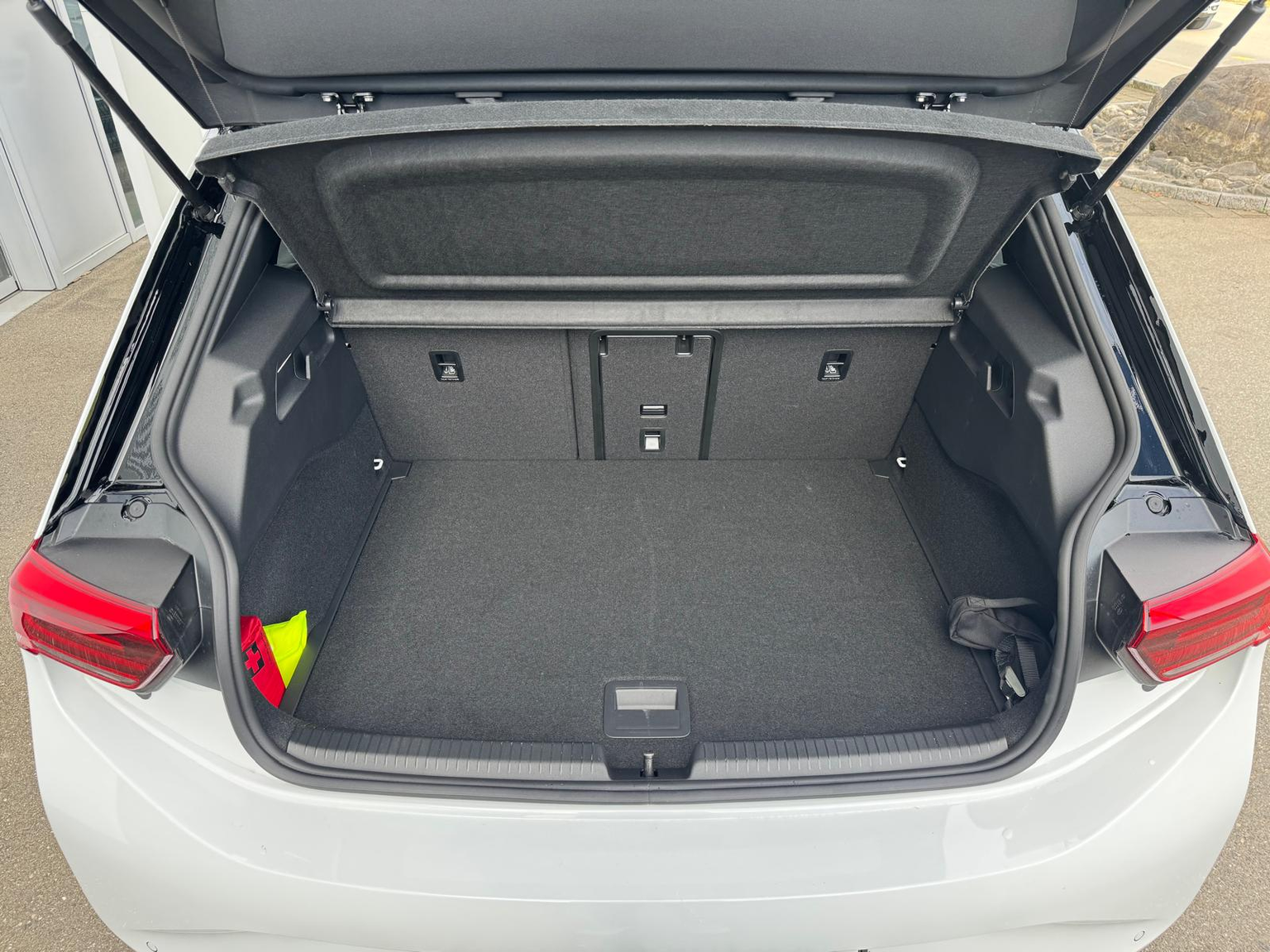 VW ID.3 Pro 52 kWh Pure United