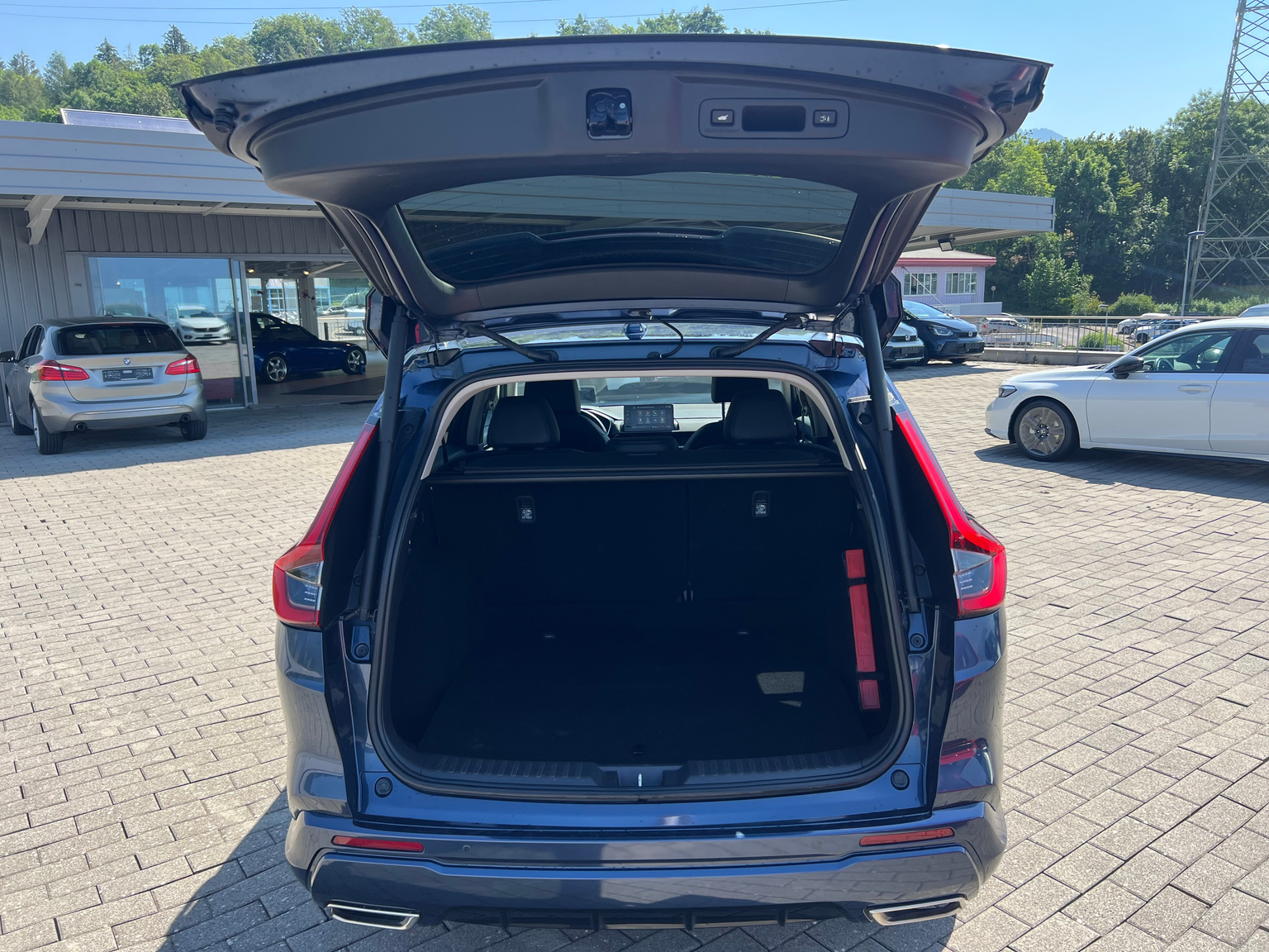 HONDA CR-V 2.0i MMD Hybrid Advance 4WD Automatic