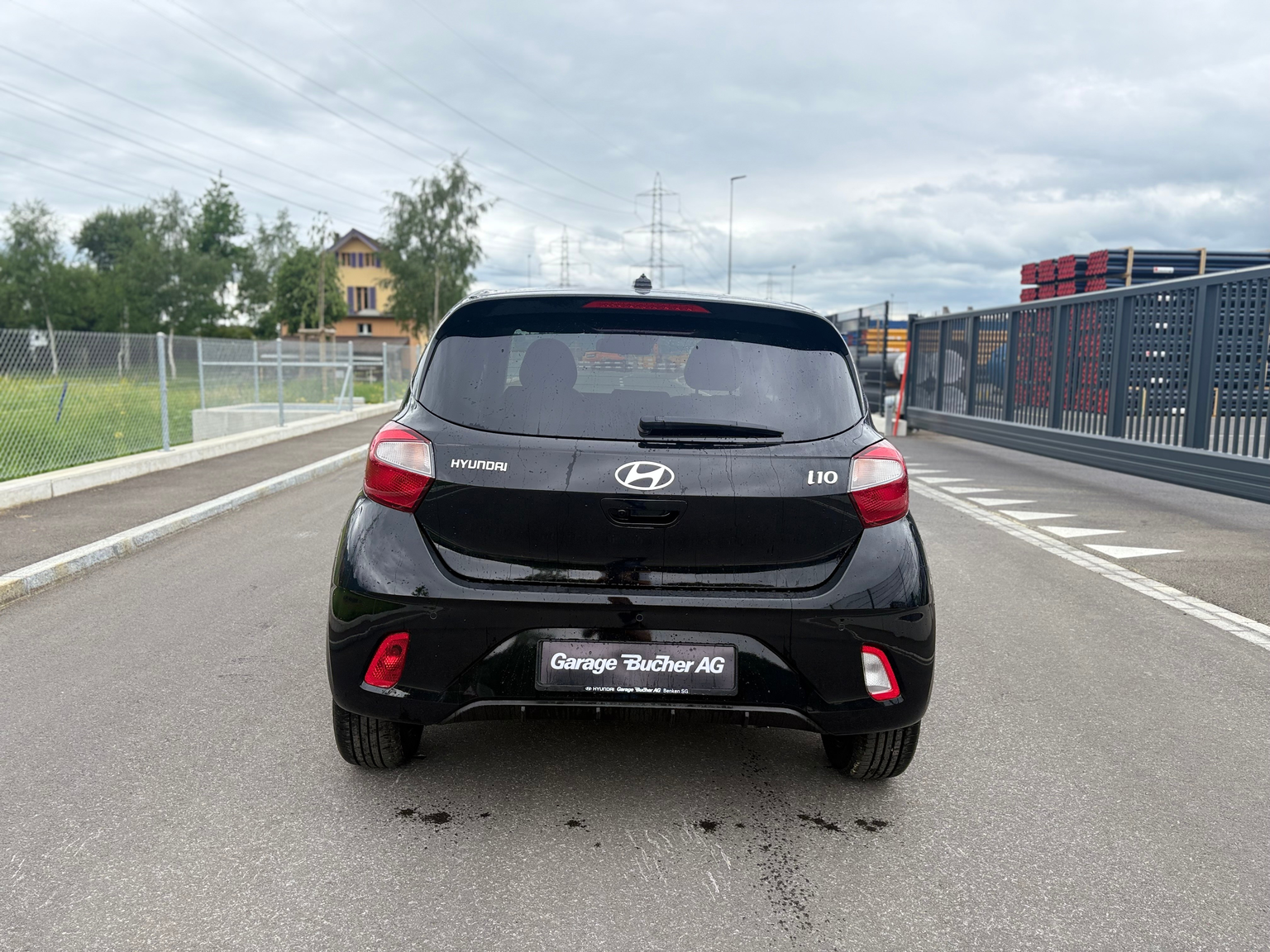 HYUNDAI i10 1.2 Amplia Aut.