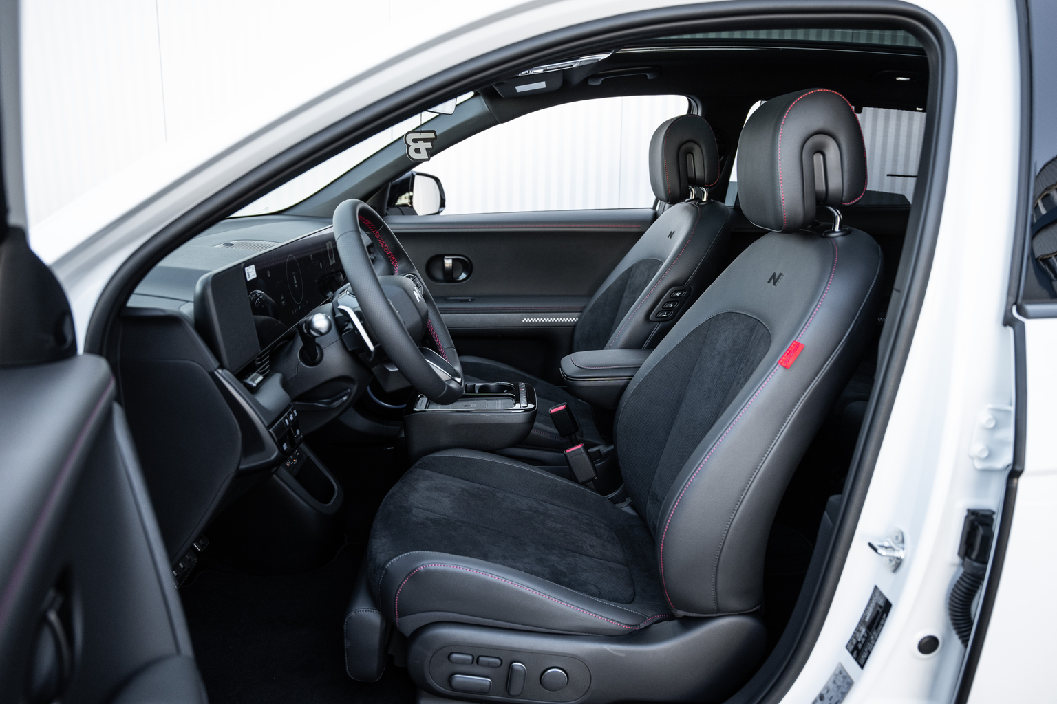 HYUNDAI Ioniq 5 N-Line 84kWh 4WD Bucher Edition