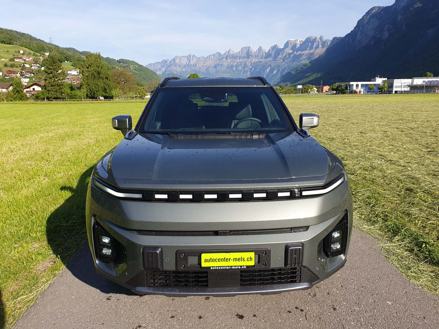 KGM-SsangYong Torres EVX Mels Edition MJ26