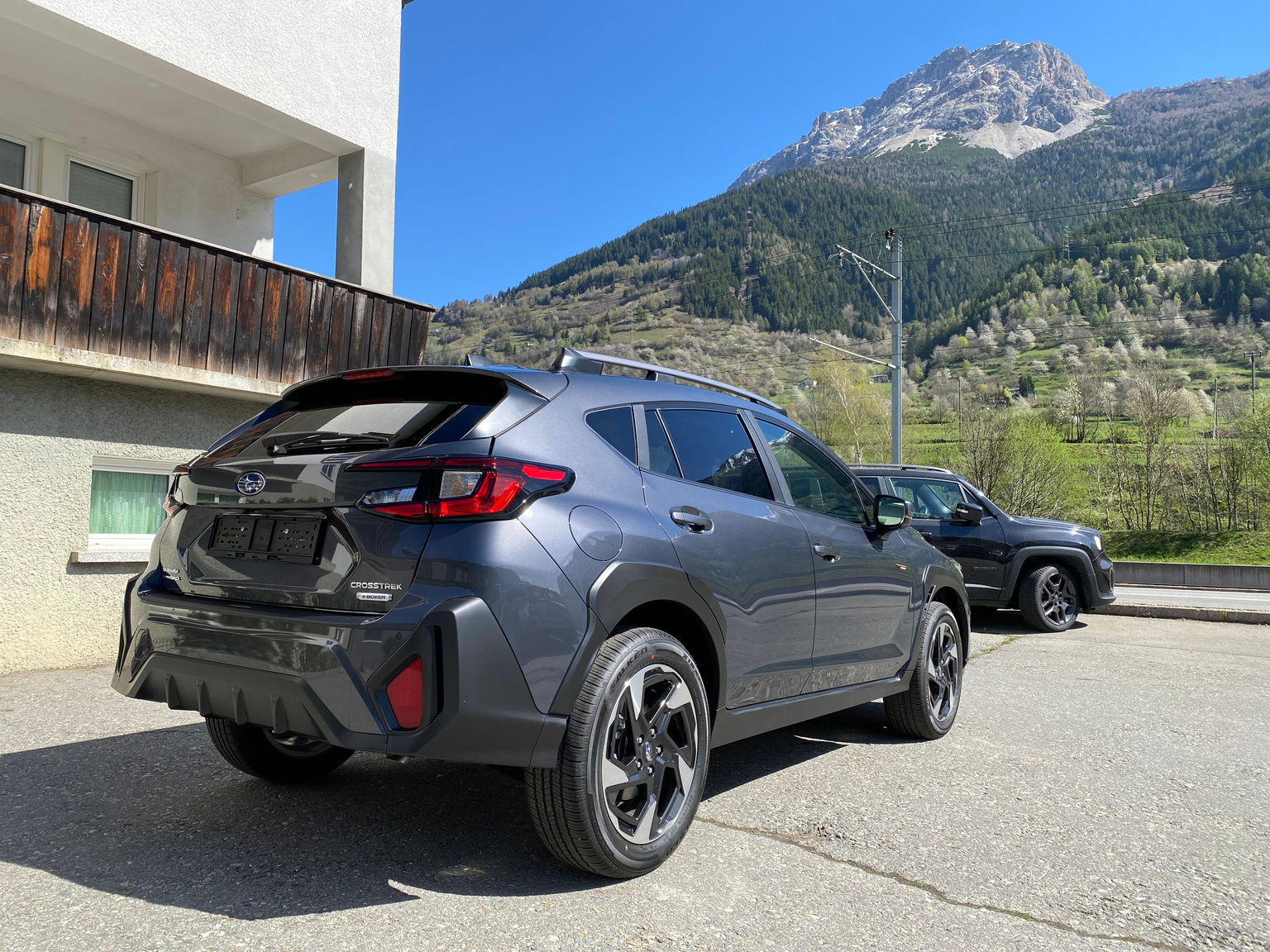 SUBARU Crosstrek 2.0i e-Boxer Passion