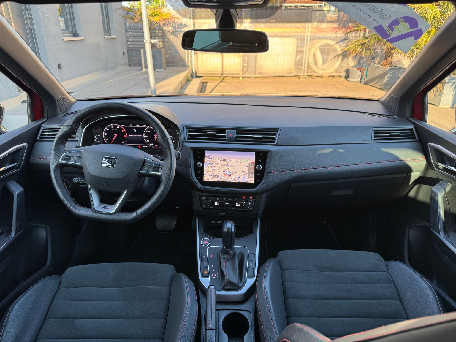 SEAT Arona 1.0 TSI Eco DSG SWISS FR