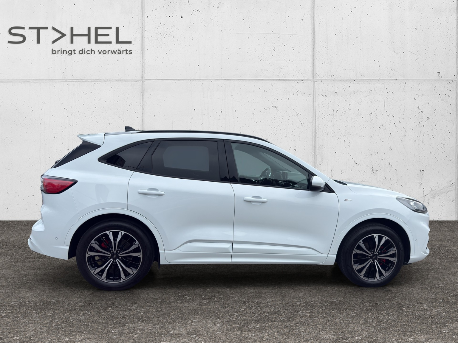 FORD Kuga 2.5 Hybrid ST-Line X 4x4