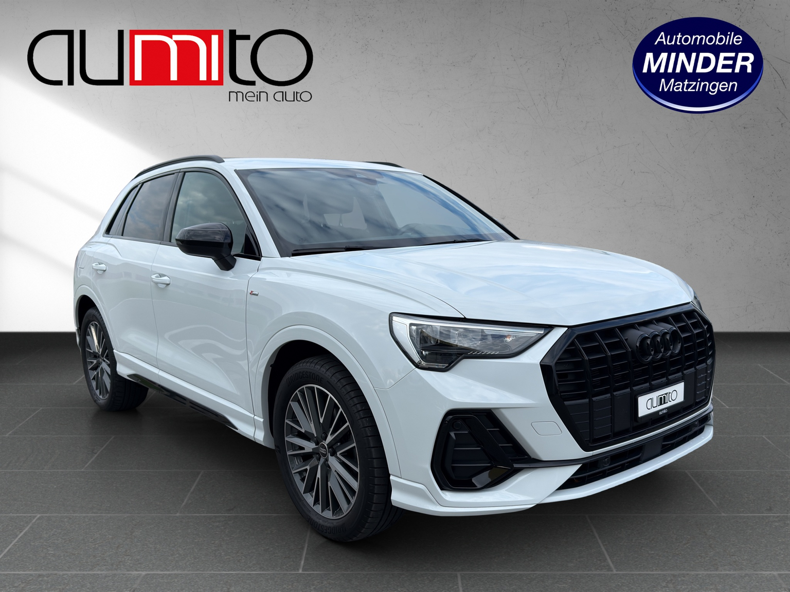 AUDI Q3 35 TFSI S line S-tronic