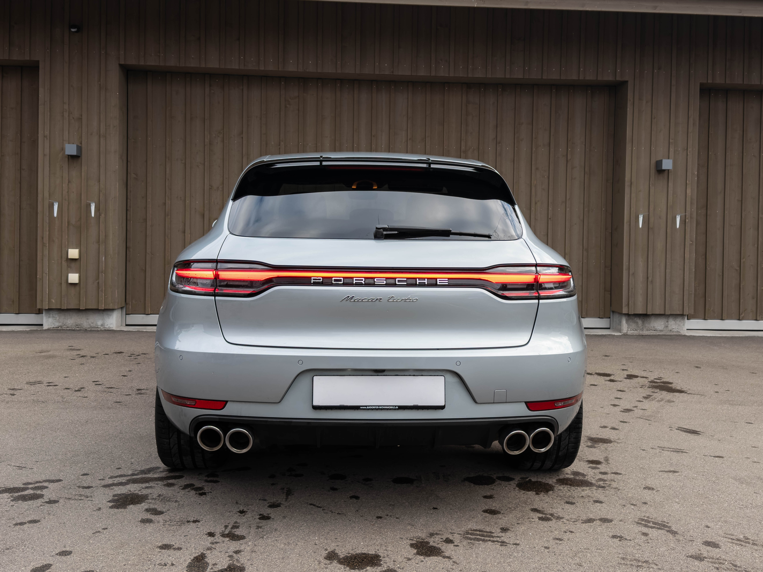 PORSCHE Macan Turbo PDK